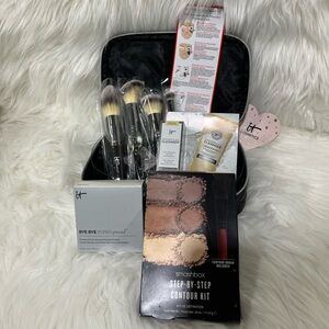 IT Cosmetics & Smashbox pack